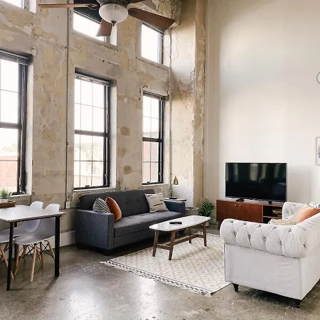 Modern Loft W/ View Apartamento